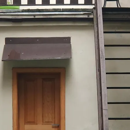 Judia Apartment