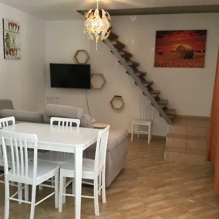 Judia Apartment