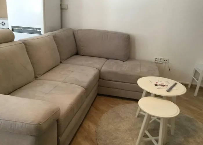 Judia Apartment *